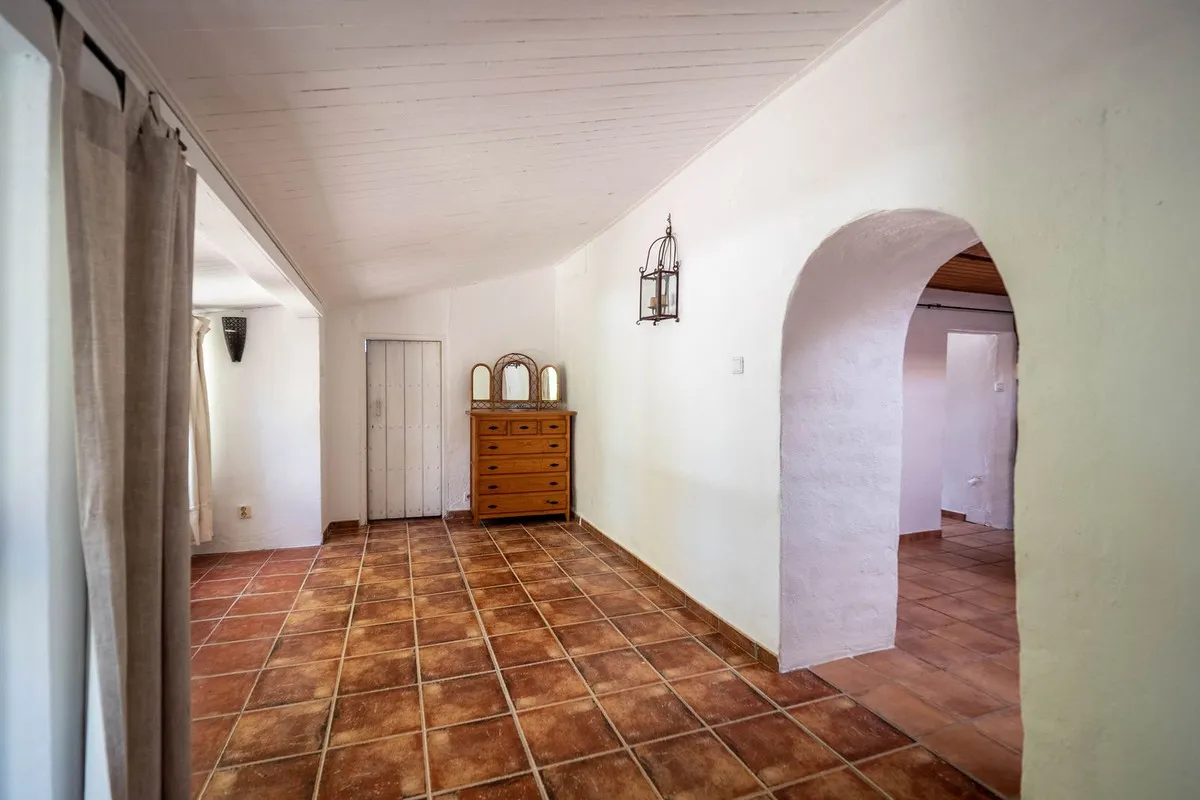 eb5e060c-fb66-4924-a7a2-4ae6a07d901f