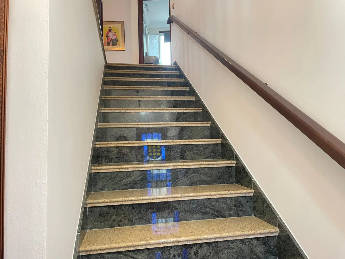 1e287700-8ec4-43d8-8526-a2a2242d1315