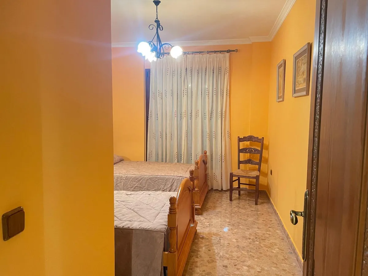 a57cdf8b-0b86-4437-ae3a-bc2459176572