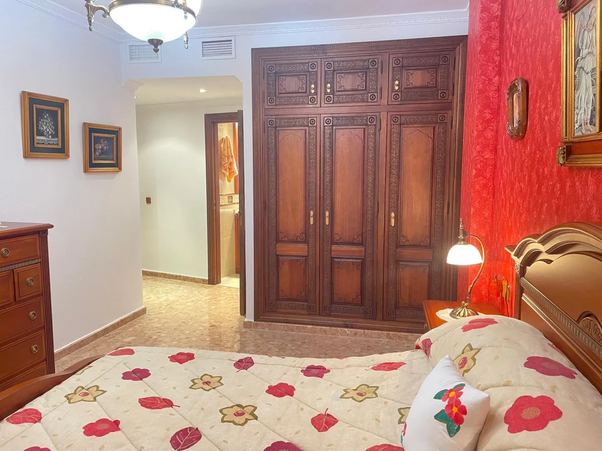 b4dae474-54a8-4868-bc3c-5c59152d8075