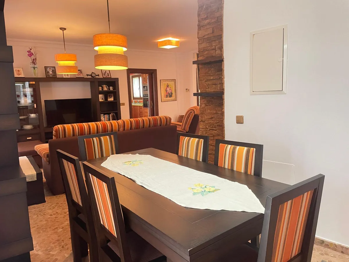 d4e31481-813d-4ff7-88d4-22225488c541