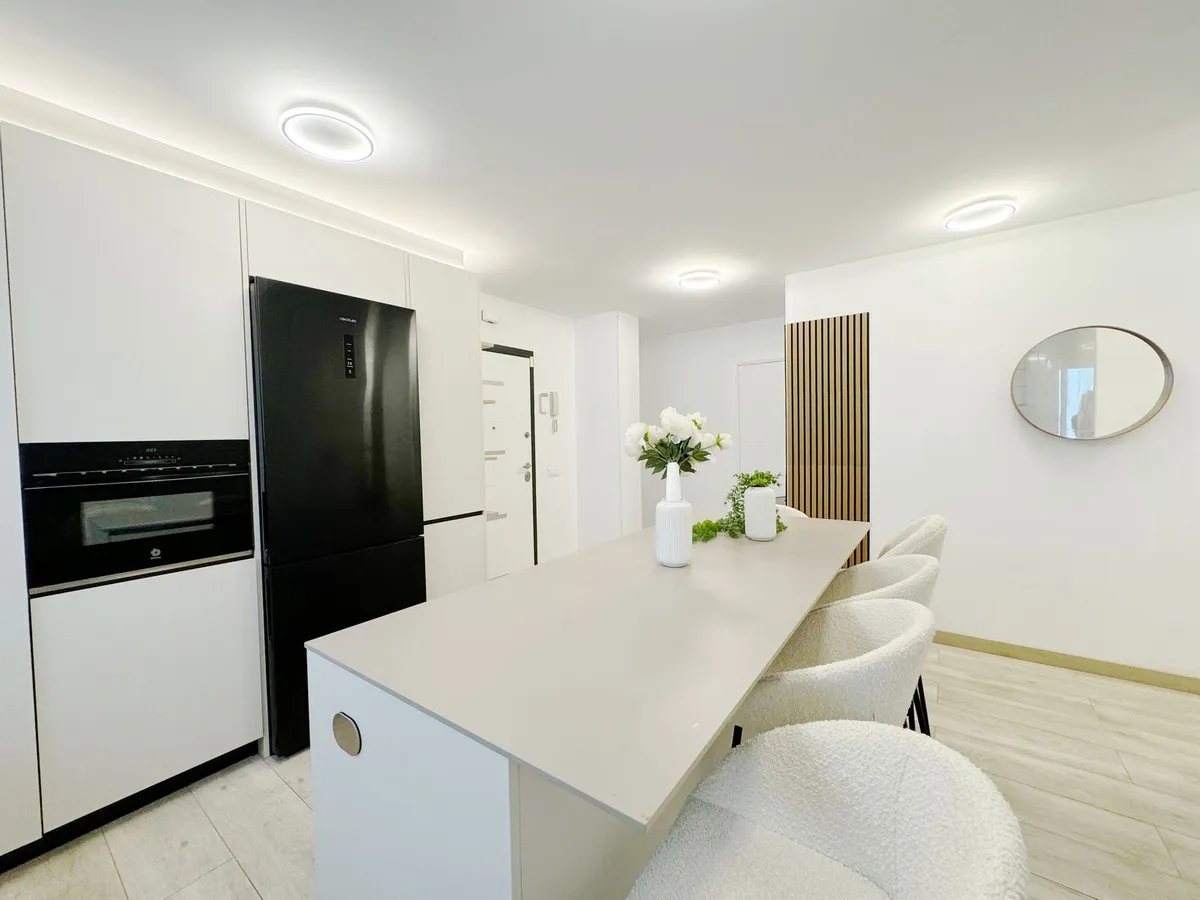 11593d2d-221b-49b6-946c-278ed1481b8a