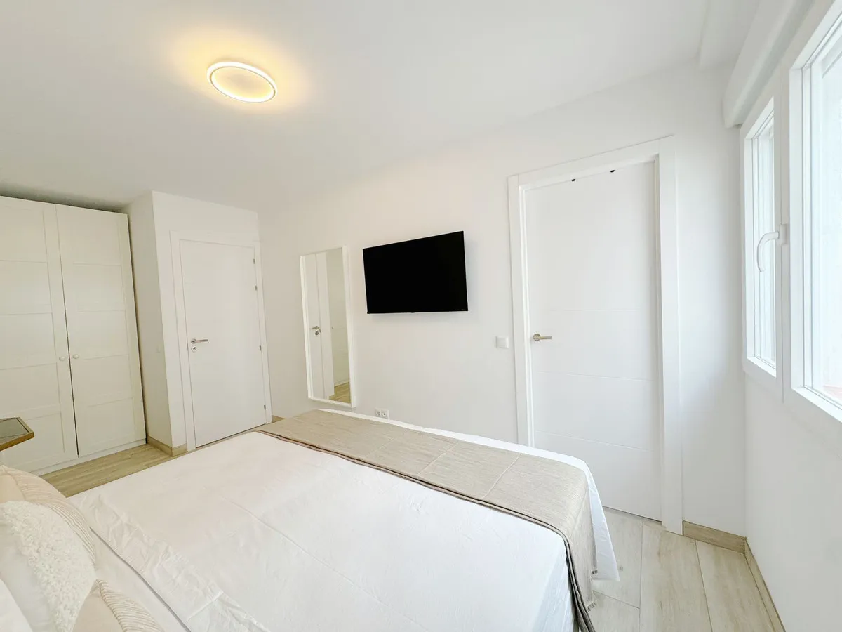 812d22af-911c-4167-adc4-10d162a255f3