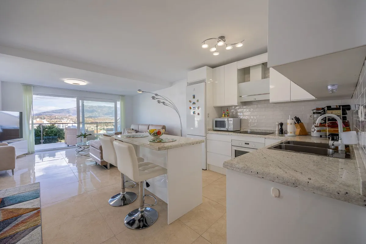 07bb754a-b2c9-4e56-a350-9ecac3cdac4f