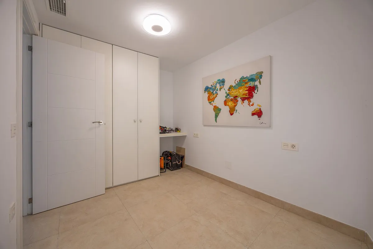 58d20a0c-77d8-45ca-aaa8-f631fae7068d