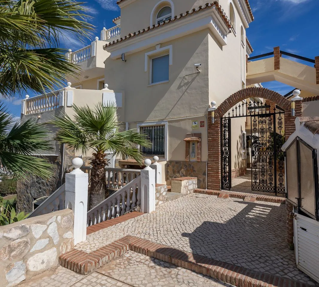 81305bd9-082f-4535-bd6b-3927f6926788