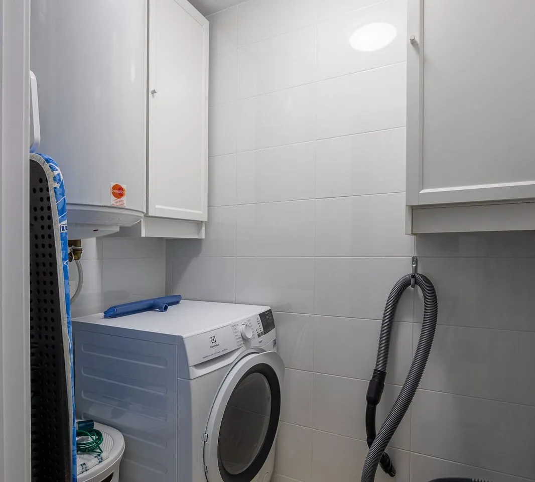 e711e4e7-68a7-4849-83dc-5c8d4d4e056c