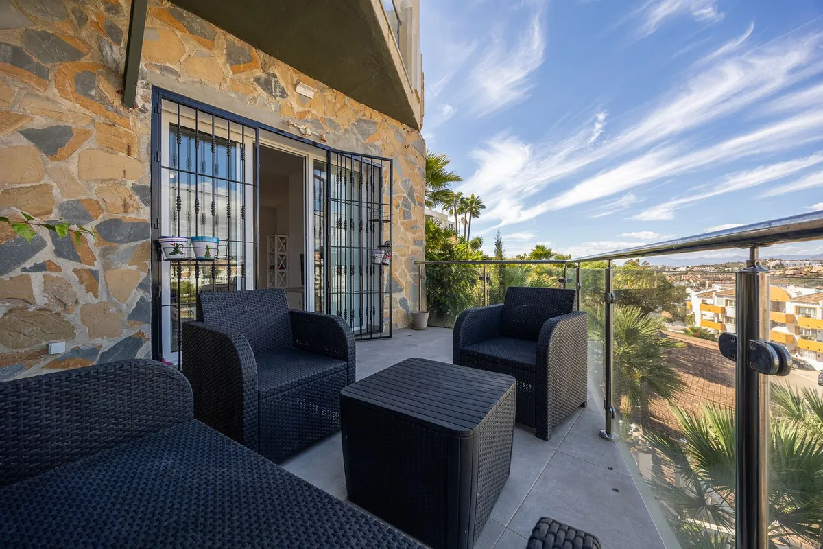 efa8f583-2205-4b3a-b182-13eb9088ee61