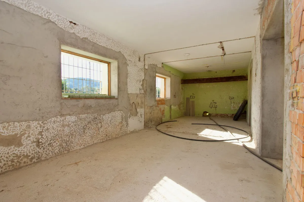 6acdad70-a9f9-4fd6-9882-d7c4322e3d68