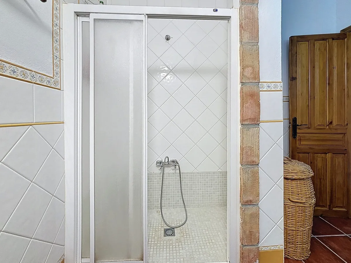 4cf46c58-1b30-49d8-bae3-b4b2340d32a7