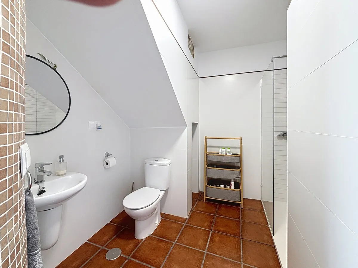 5a365726-2dd9-4c72-909a-9fe9bc08cb2f