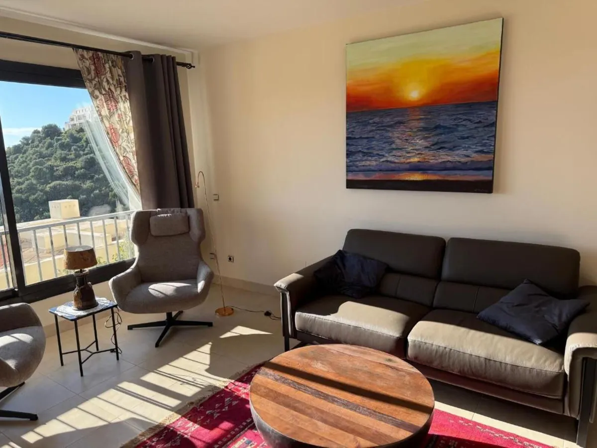 11082020-ef40-4610-9a43-a110a49936dc