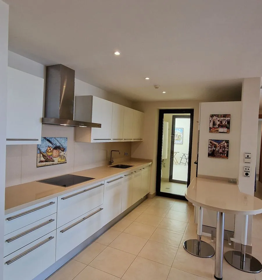 77e85a05-6d7a-4fd4-84e0-893a0cc8c043