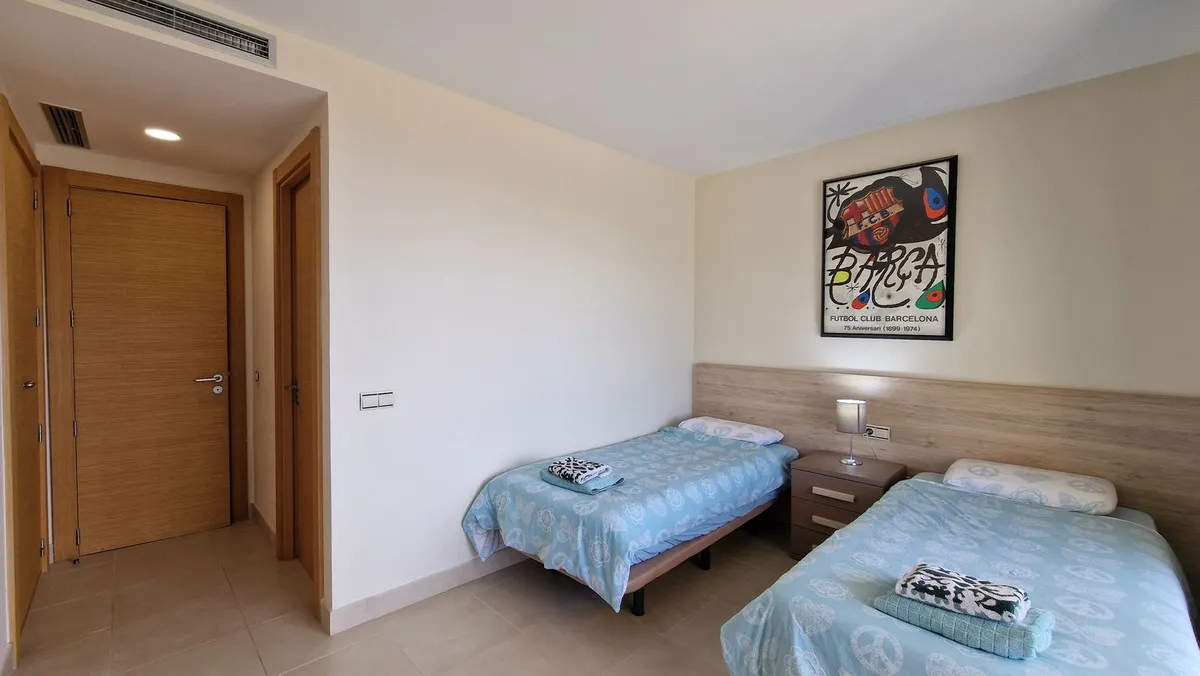 7c3bd6d6-7afd-47be-9d53-83bf9c0fd842