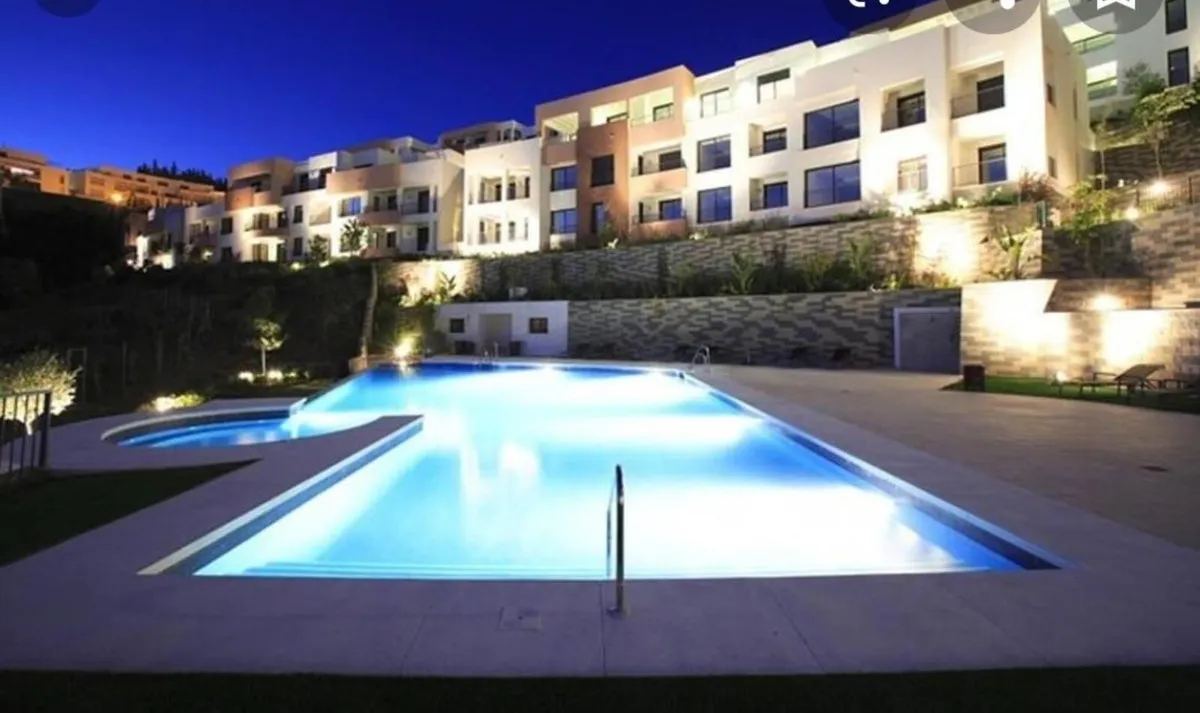 99f2a751-14ab-4f4e-891a-8d15fd37d17c