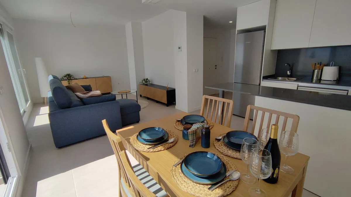 222ed823-dab0-4f0d-b1db-381ade14d5ef