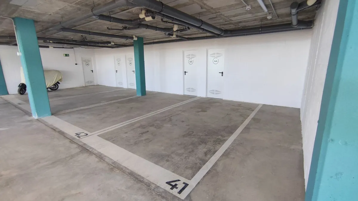 5126c4a0-2c3a-4e8f-9f45-af8cc0fc7ec2