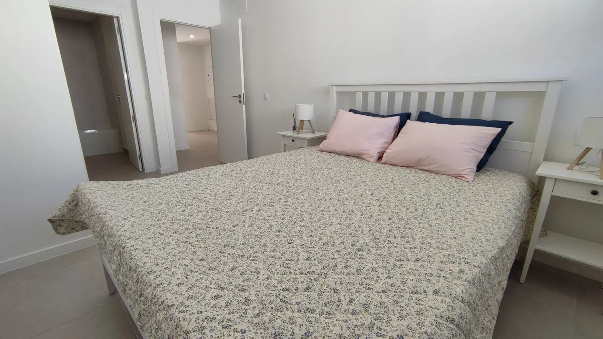 73a7f955-91c9-491e-be68-93a3d50c62d0