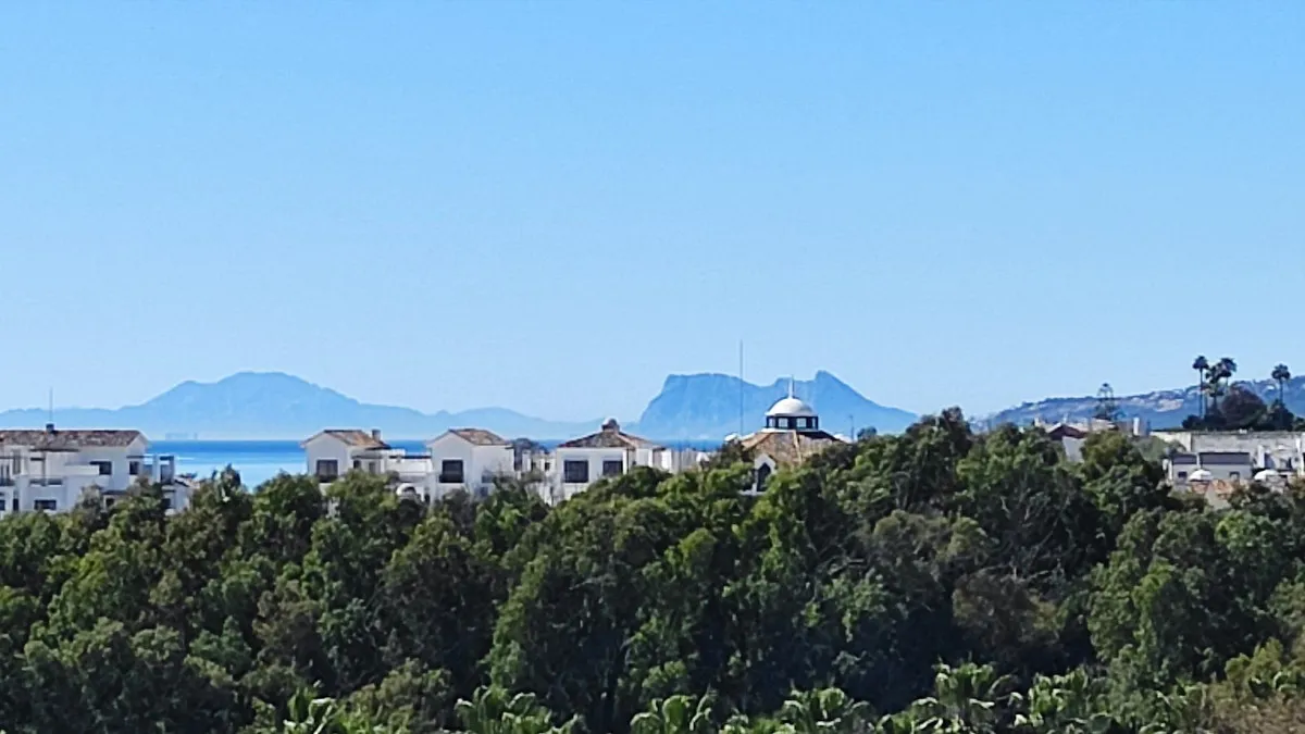 87734026-eca7-4f81-aa76-e2e31b6407d5