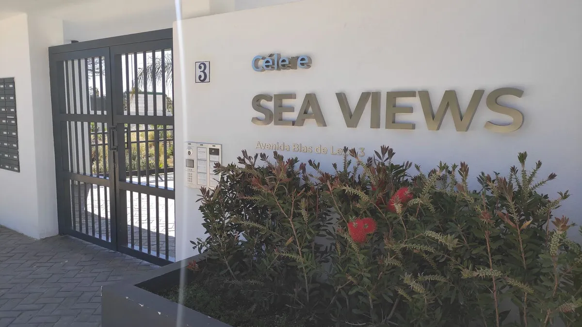 a7816fc5-21b1-4dfc-a3c1-3b962e373cd6