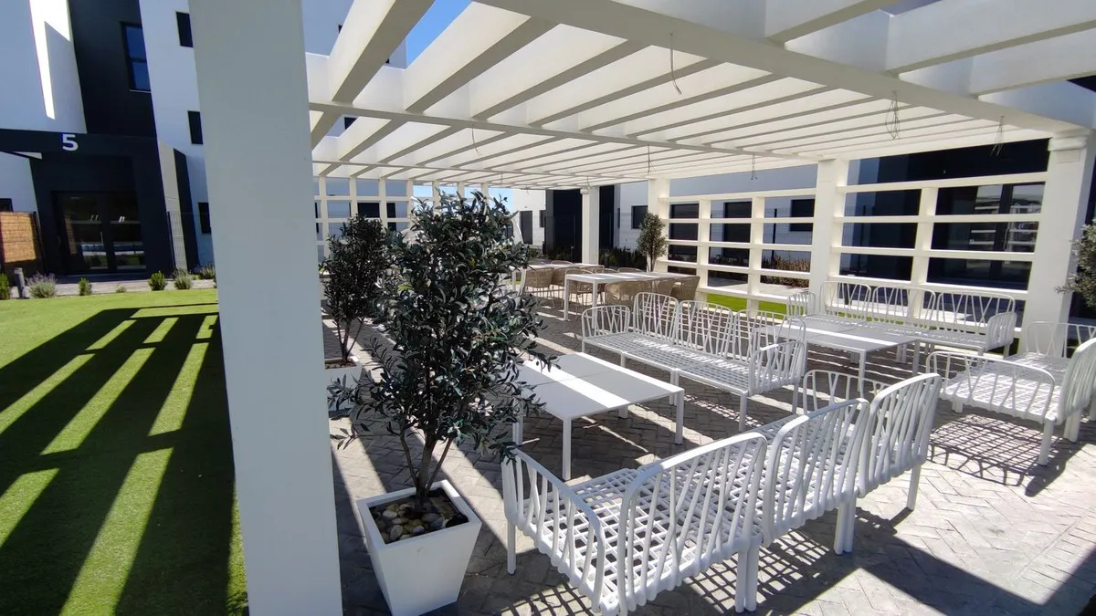 d41ed8ac-909e-405d-a95f-93be726335da