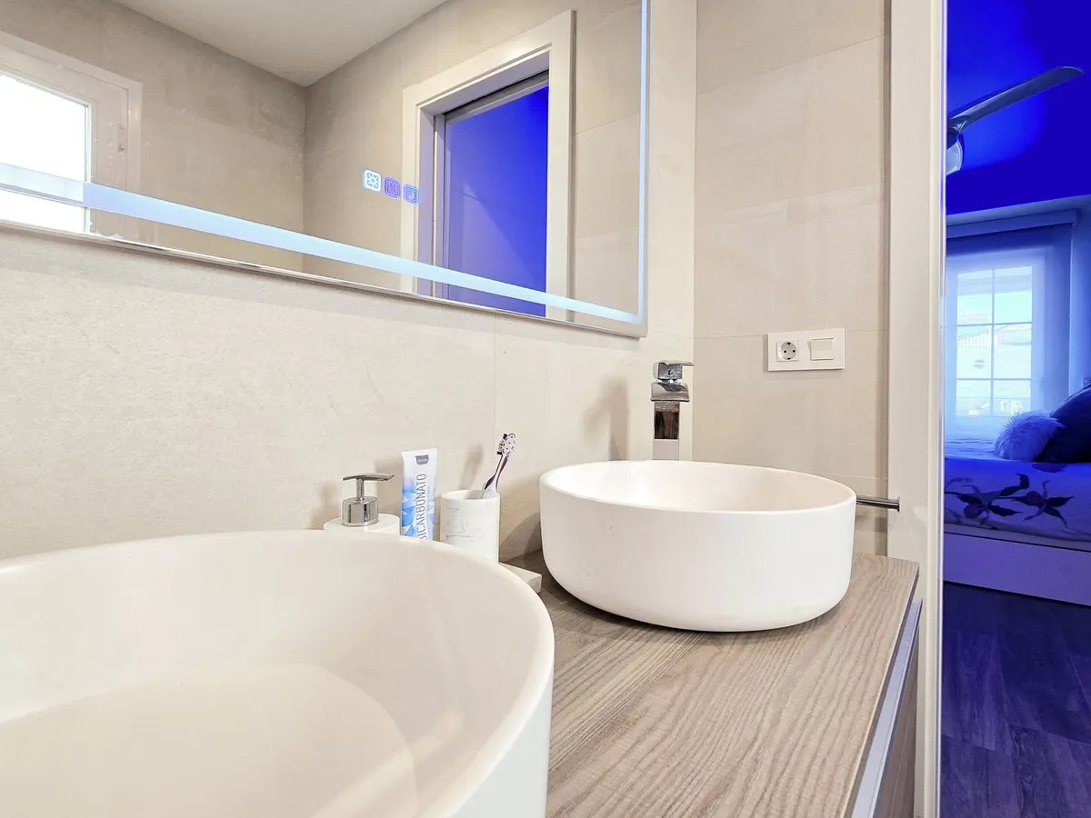 47ba2f13-b135-480f-99e2-f419b95cc79e