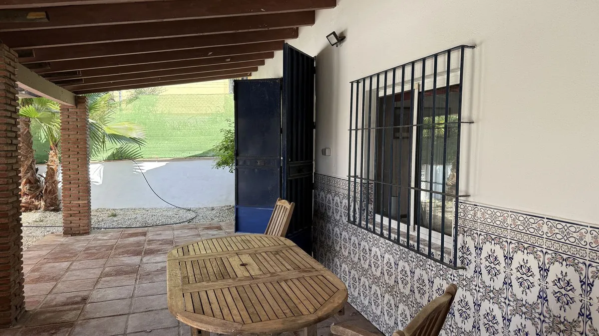 a357dc61-2a70-43c6-9aa9-b4c9bb488bd0