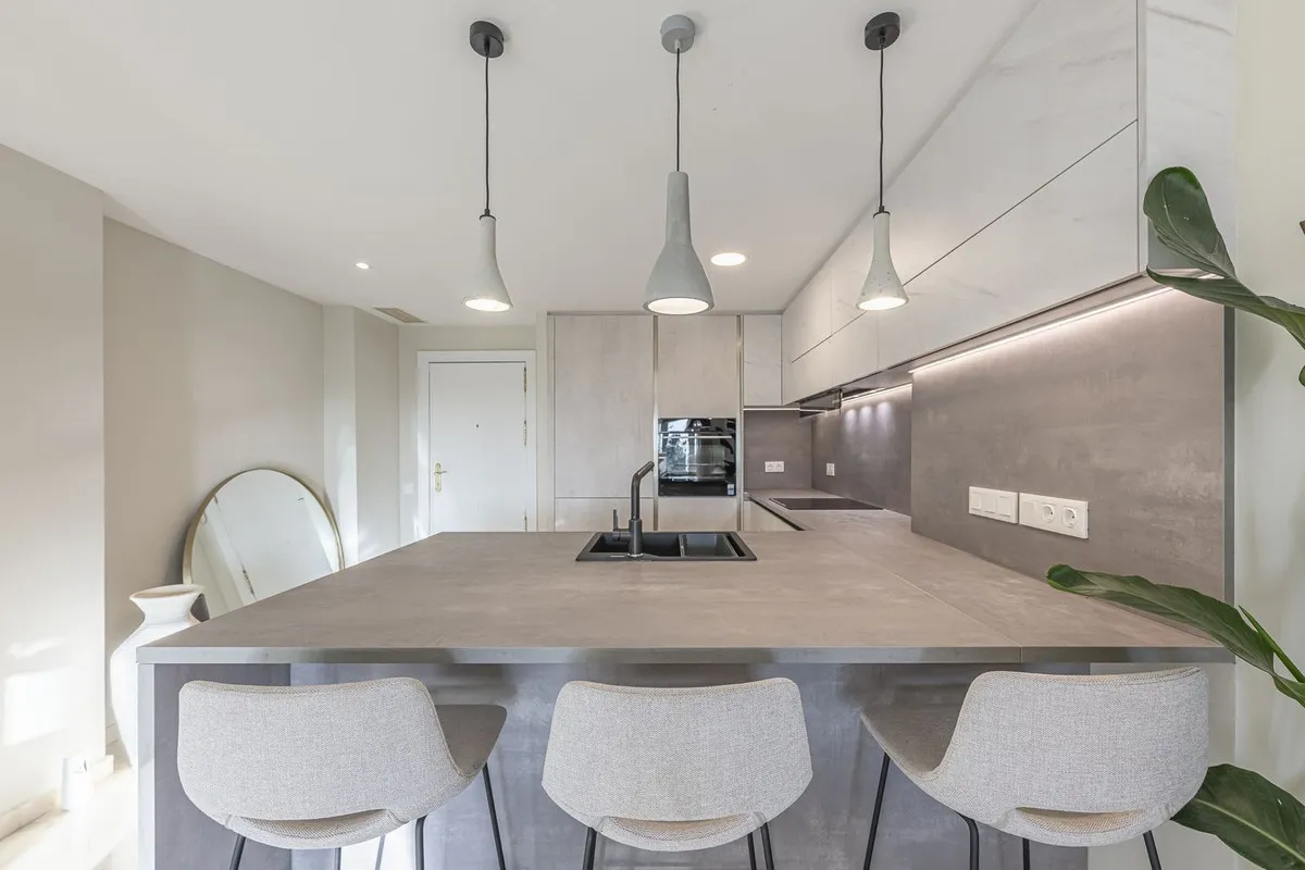 c545f1f0-68cd-43d3-90f8-3d38c912a914