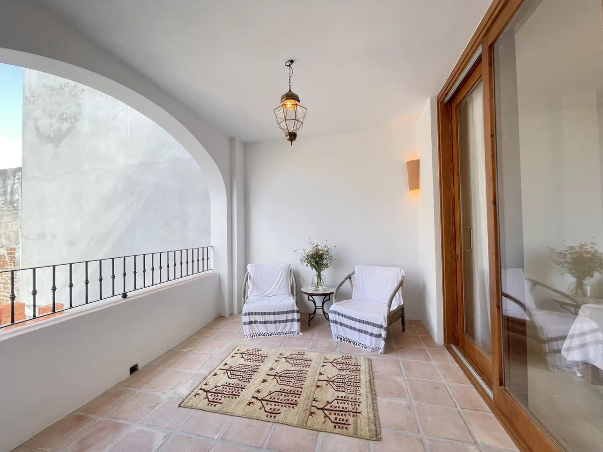 8272f5da-4ef3-4791-98df-8856cebfc95c