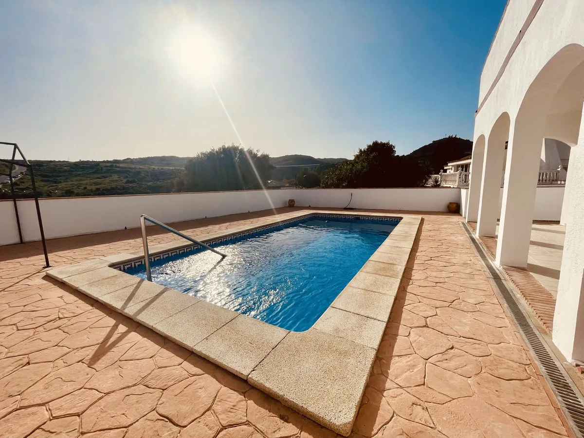 18323b06-450e-4bd7-a02d-b26a12a838b4