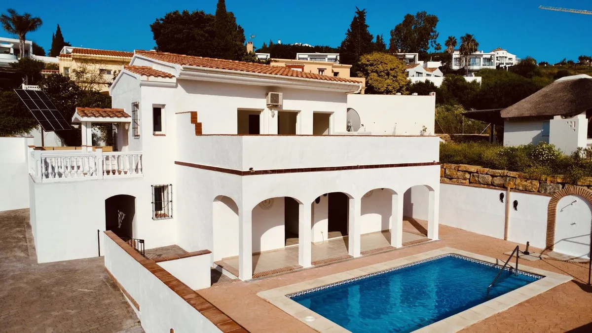 32c05dea-2ac1-4ac8-91ee-32effb3b9711