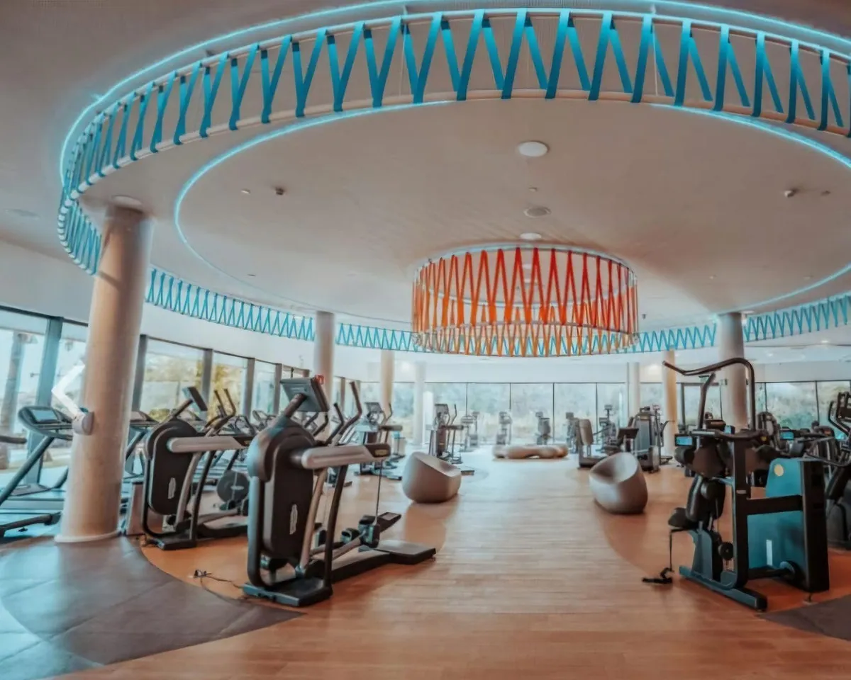 02c3e798-ce6c-492d-8cd3-ebbace7824ce