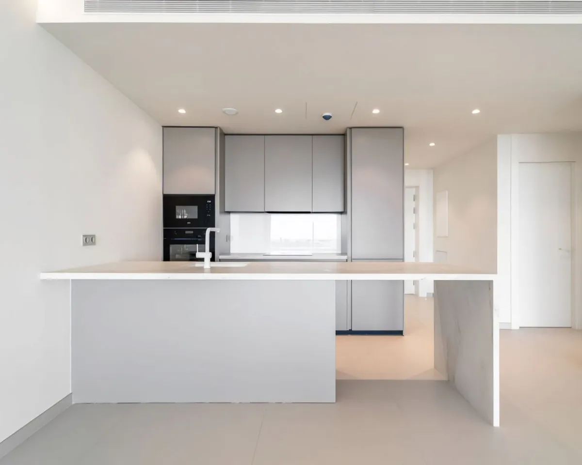 d25b3a2a-d3f9-4fdc-8c22-20f0e72c4be5