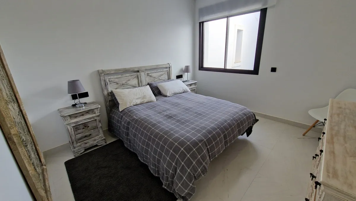 96bf9f9f-fe79-4010-86ea-371c90a1c0f1