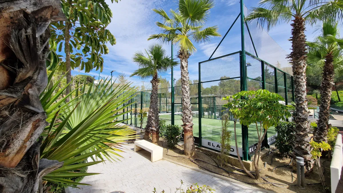 e5e81180-e2ad-485b-a9ca-47f38c5f6af7