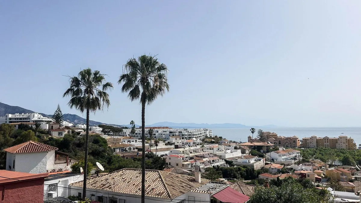 1e3b0a6b-1311-4f25-9f1e-93eddd50ceff