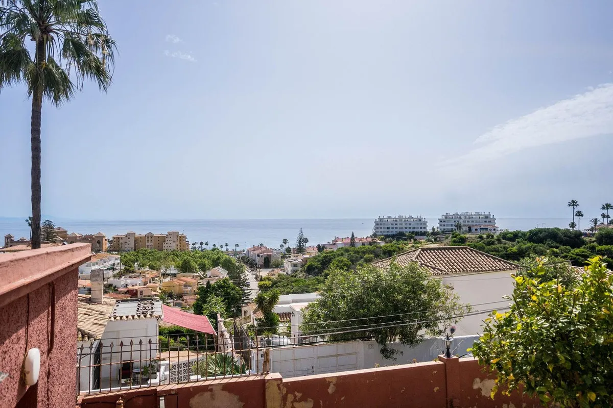 553851d2-360e-47d6-b332-6e8eb641fc52