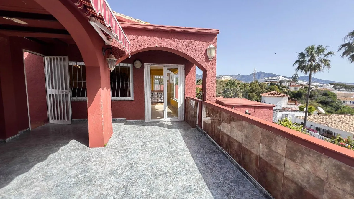 d8f1d9a2-aa3f-44a5-901e-95e0abf57d12