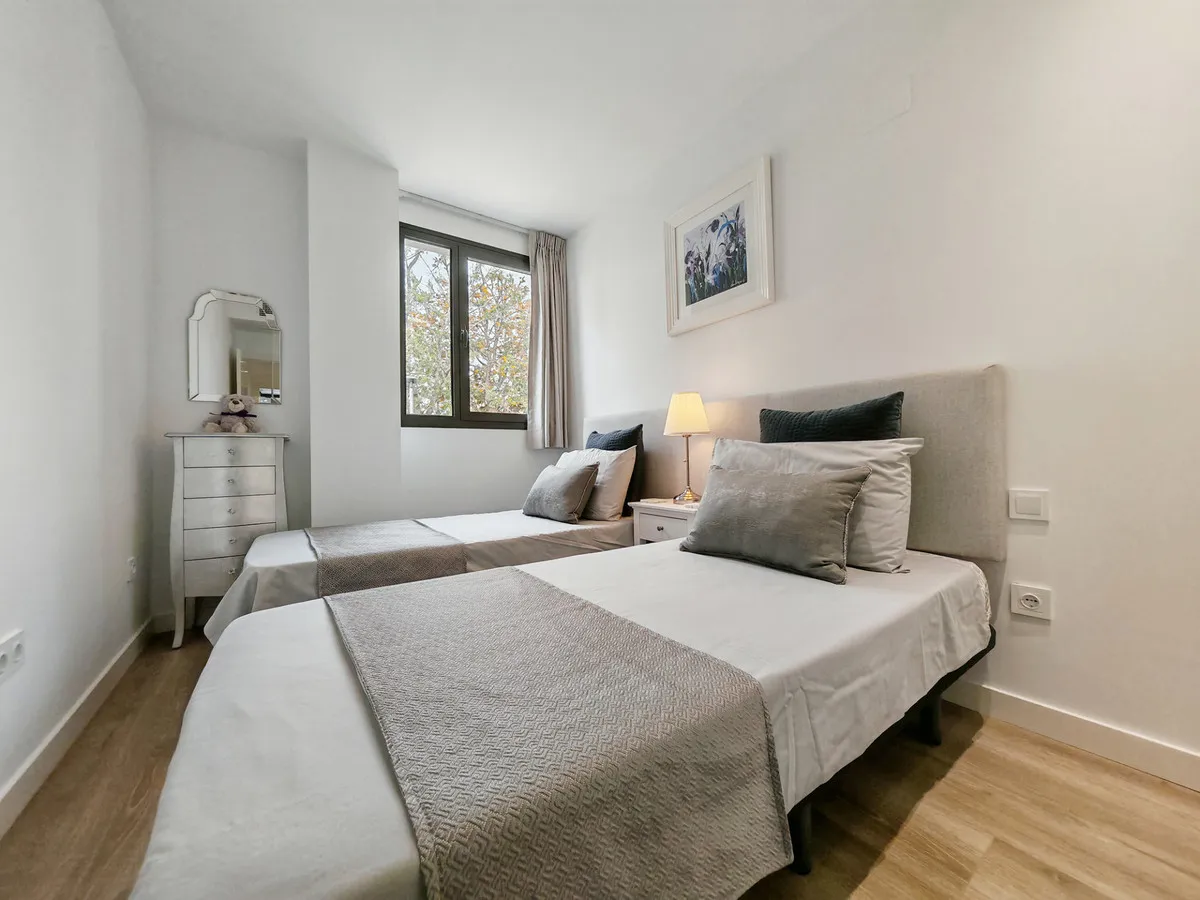 2bd4747f-c07b-4395-a00d-a5fb478d26d9