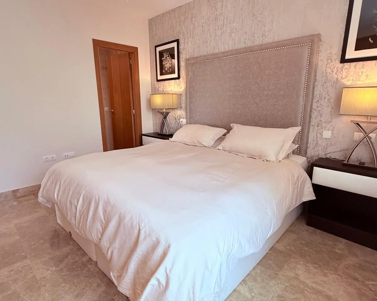 08fb1acc-953c-4171-b848-6339f395c685