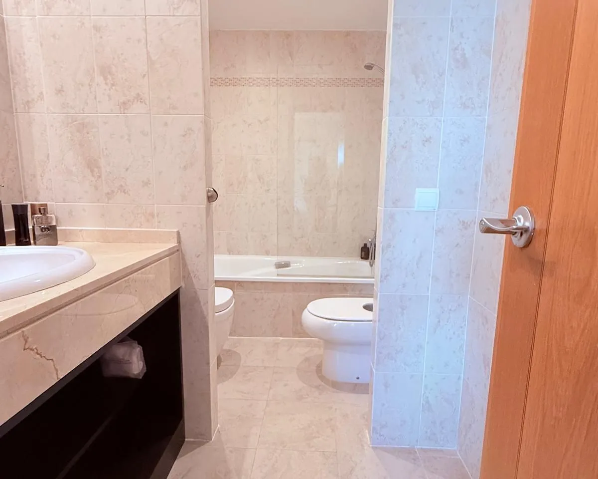 711b977a-f463-4069-abf3-2a87ad1b20de