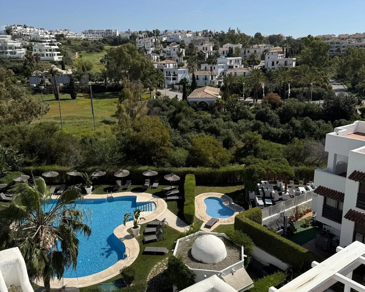 dc254707-1a7e-4034-8a0c-1a565a550bb6