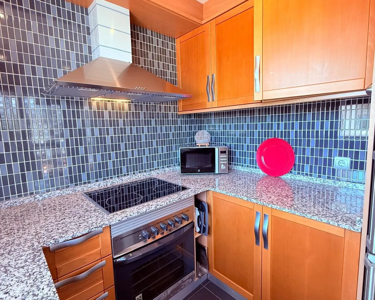 eca40ac5-58b6-43e5-a933-d644a51c9bce