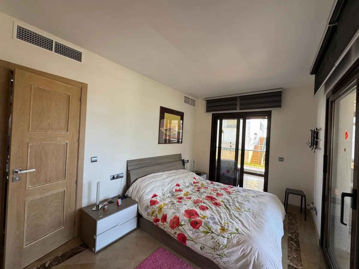 0420d3fc-7b77-4e8d-9cfd-f65dfefef409