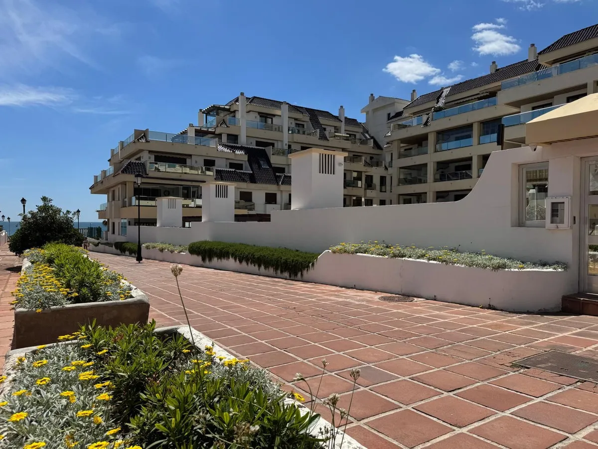 3b1e7c88-700c-4a7d-8f24-c26b25c965b4