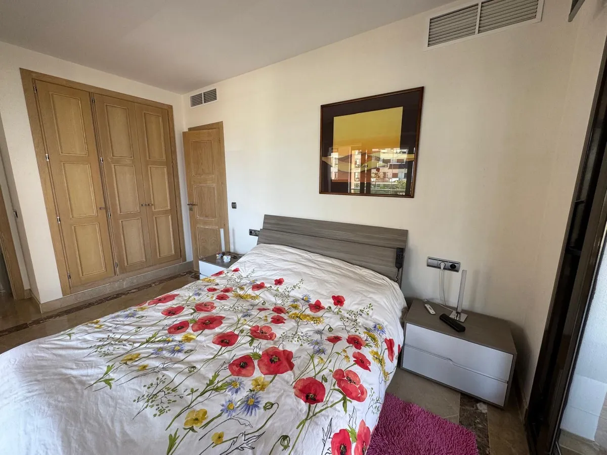 6c8013ea-dd7f-47e7-b5b2-39c7a3d5ae4c