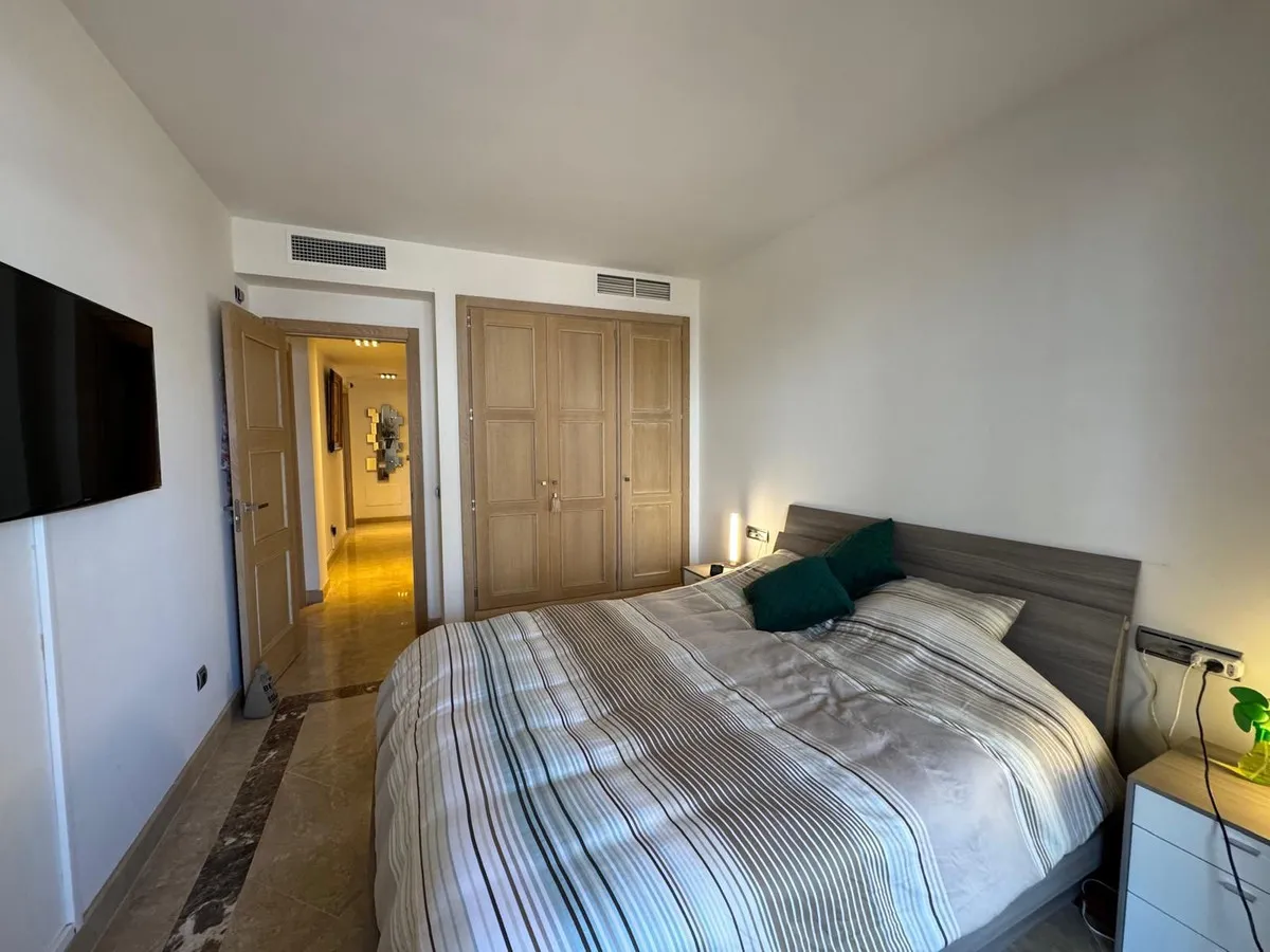 8c67b388-20b2-4f79-86be-995bb6cf1f7d