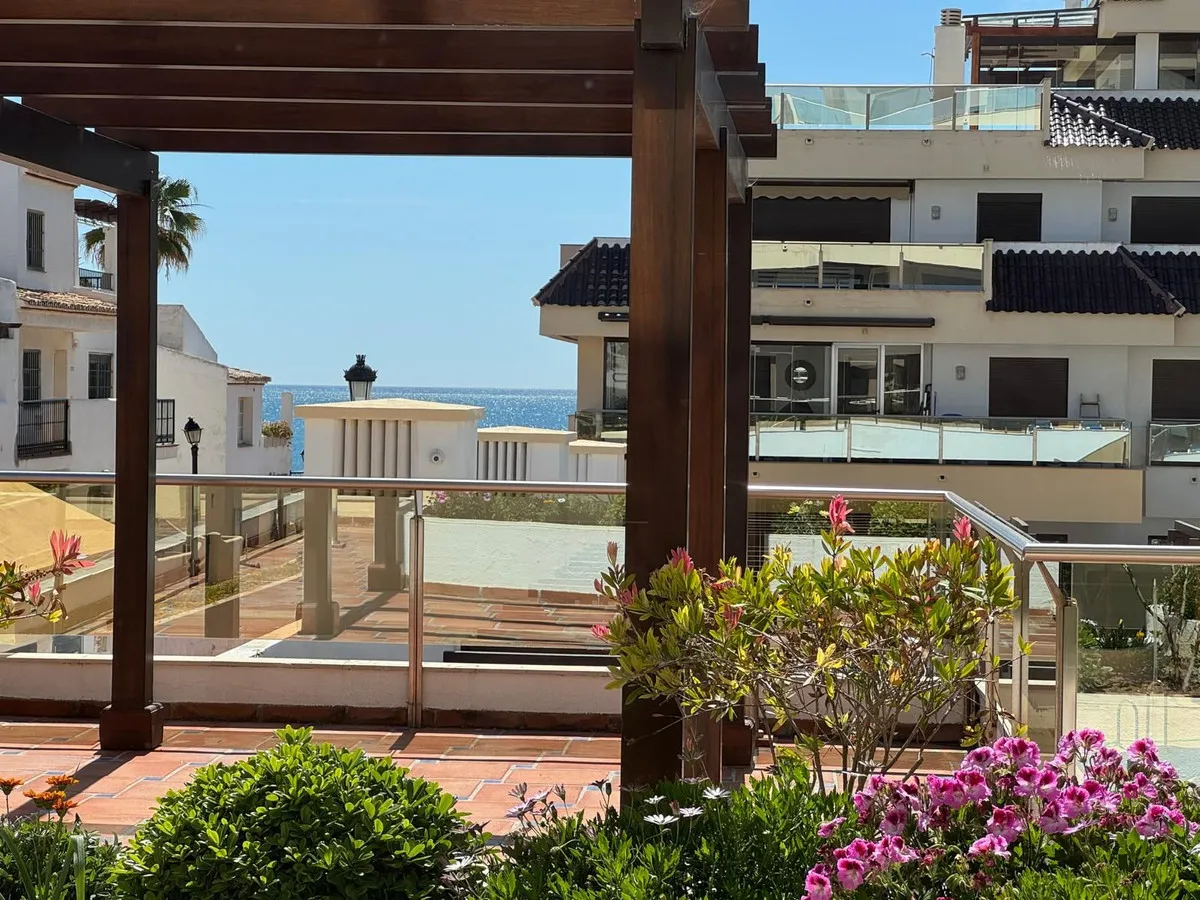 cbdc49c3-f349-4933-b8e8-178d02c23141