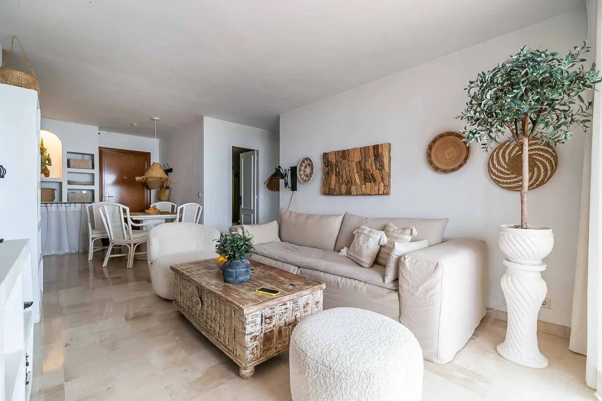 1a188fd2-cfe8-40aa-9ca4-7e558e63b96b