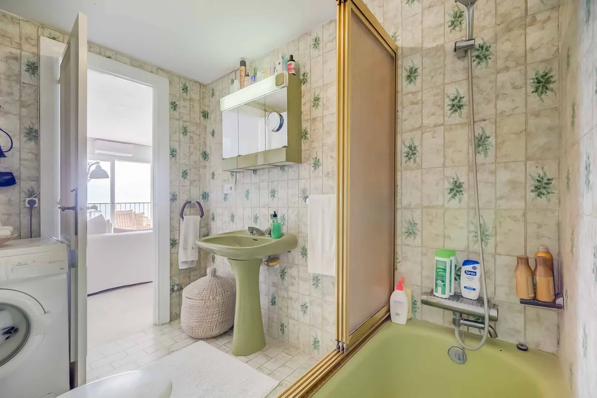 84aa7b17-1d06-49fe-bfa8-f99df0059e29